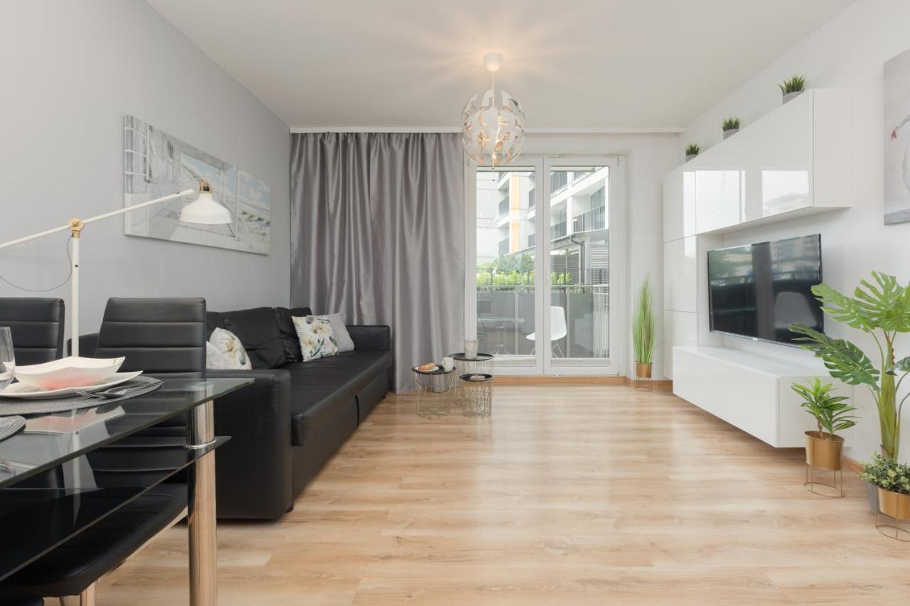 Warszawa Wawrzyszewska Apartment By Noclegi Renters Luaran gambar