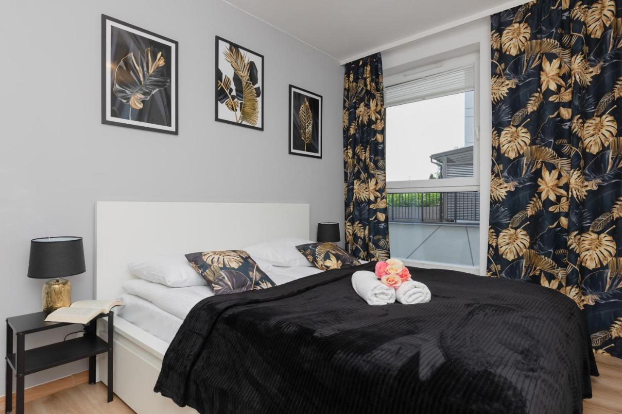 Warszawa Wawrzyszewska Apartment By Noclegi Renters Luaran gambar